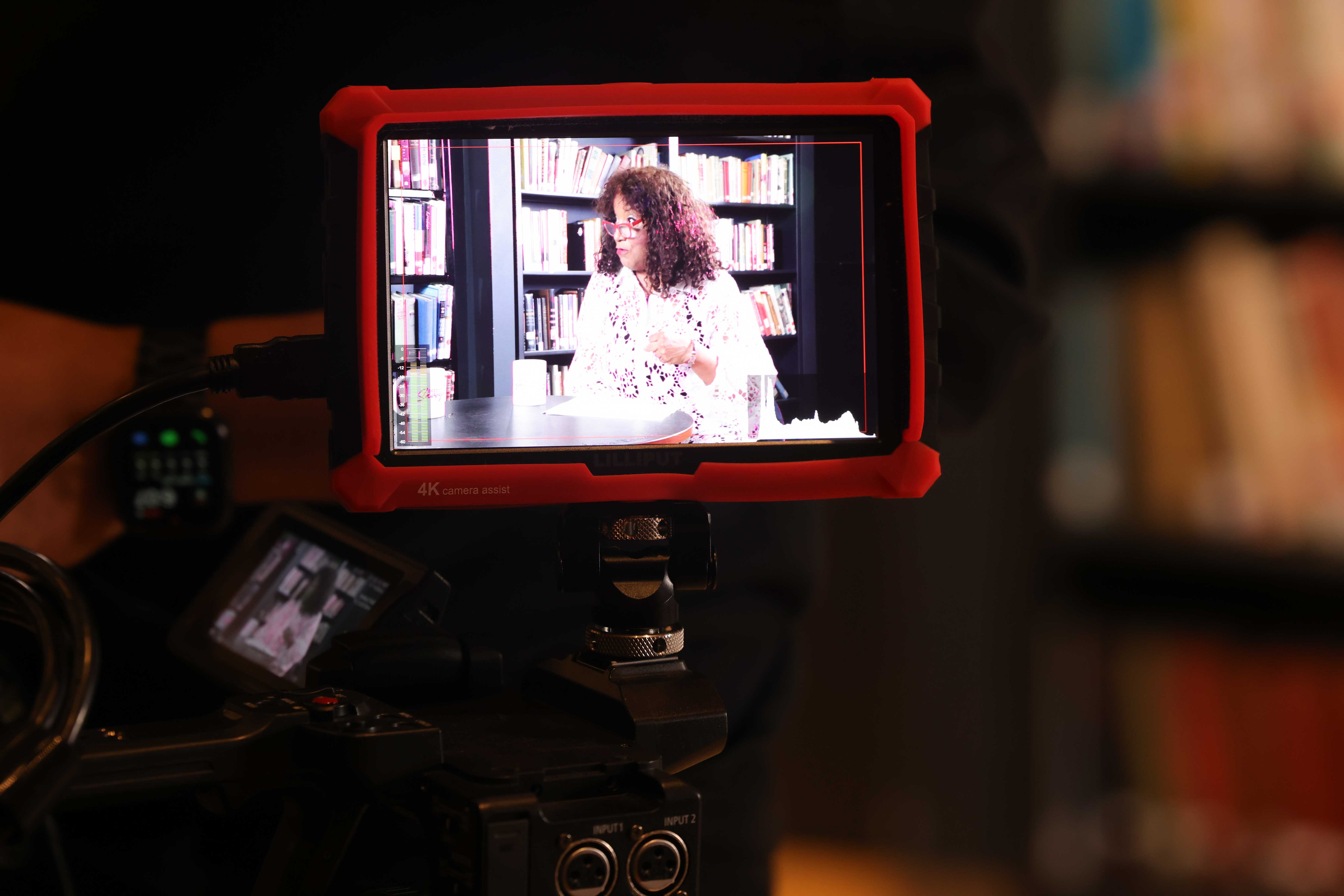 Green Hustle: How Urban Women Turn Everyday City Habits into Environmental Wins